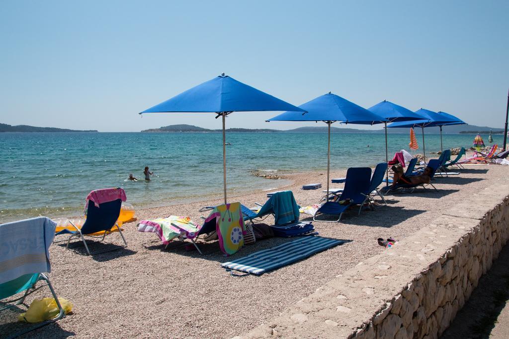 Villa Koala Apartments Zaboric Buitenkant foto